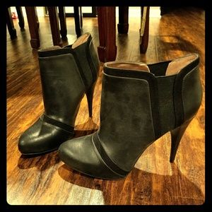 Black high heel booties BCBG Paris. Lyons style